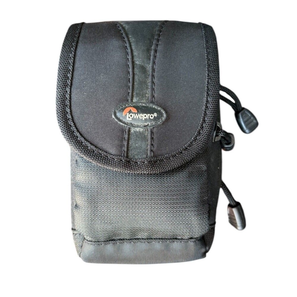 Lowepro Digital Camera Bag Rezo 50 Approx. 4"x5" BRAND NEW